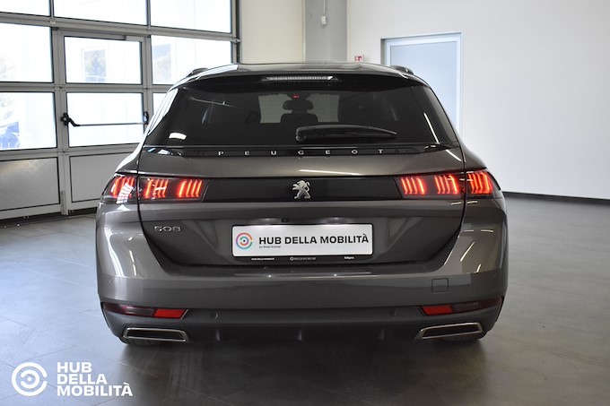 PEUGEOT 508 BlueHDi 130 Stop&Start EAT8 SW Allure Pack
